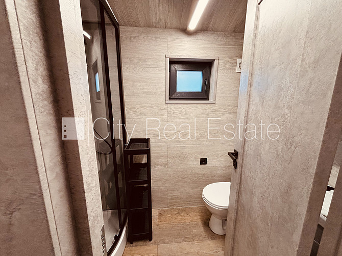 Частный дом, благоустроенная озеленённая территория, закрытая территория, Рига - изображение 11