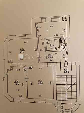 Здание во дворе, закрытый двор, вход со двора, лестничная клетка после Rīga