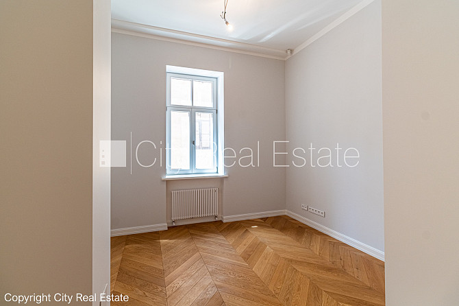 Renovēta māja, slēgts pagalms, iespēja nomāt autostāvvietu, apsargāta autostāvvieta, Rīga - foto 8