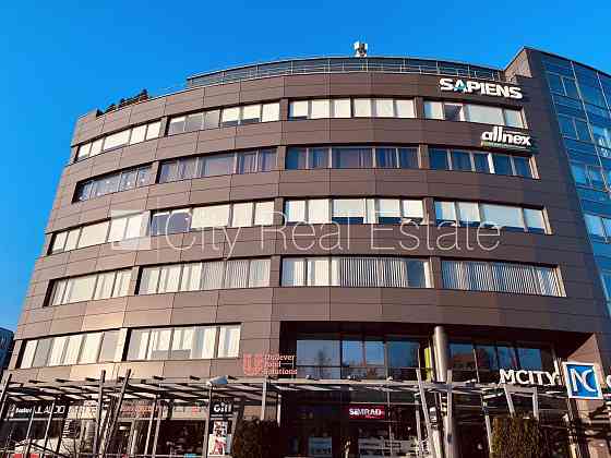 Новостройка, фасадный дом, плата за обслуживание одного квадратного метра в Рига