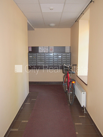 Фасадный дом, реновированный дом, благоустроенная озеленённая территория, вход с Рига - изображение 20