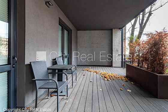 Проект - Паркерс (Parkers), новостройка, здание во дворе, благоустроенный озеленённый Rīga