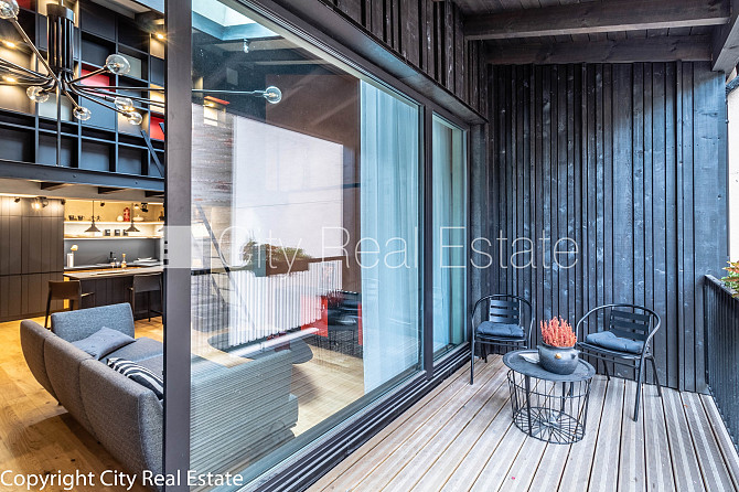 Дом во дворе, закрытый двор, место для машины, апартаменты люкс, количество спален Рига - изображение 15