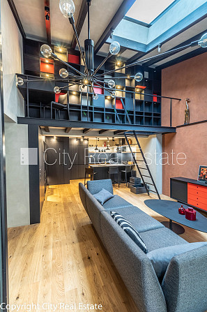 Дом во дворе, закрытый двор, место для машины, апартаменты люкс, количество спален Рига - изображение 18