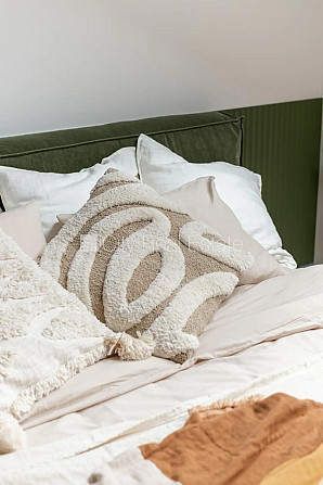 Реновированный дом, апартаменты люкс 82 м2, лифт, лестничная клетка после Рига - изображение 11