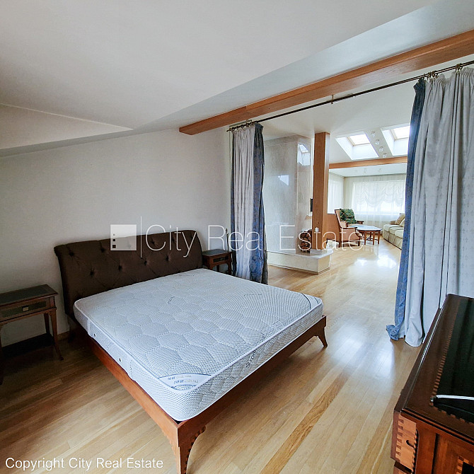 Фасадный дом, реновированный дом, вход с улицы, лифт, лестничная клетка после Рига - изображение 14