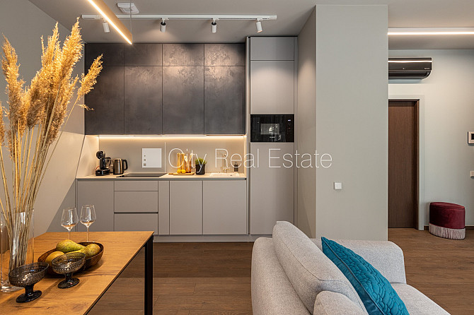 Новостройка, фасадный дом, благоустроенный озеленённый двор, подземная стоянка, Юрмала - изображение 4