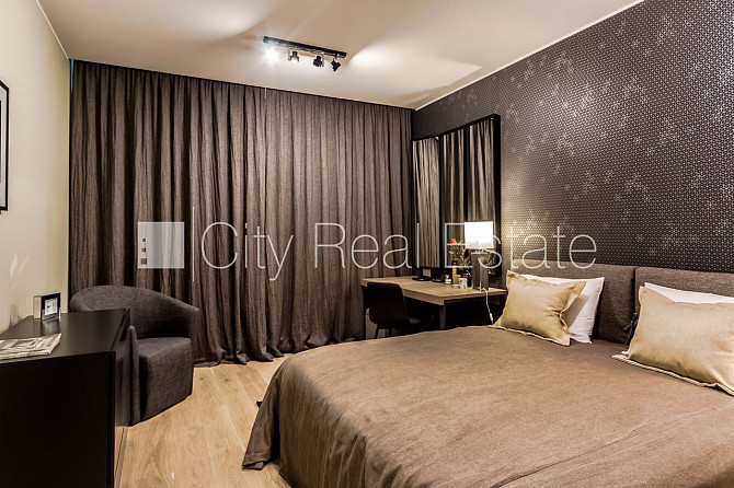 Jaunceltne, fasādes māja, zaļā teritorija, labiekārtots apzaļumots pagalms, teritorijas Jūrmala - foto 1