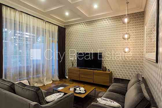 Новостройка, фасадный дом, зеленая территория, благоустроенная озеленённая Jūrmala