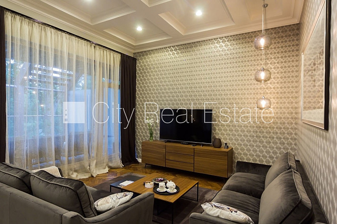 Jaunceltne, fasādes māja, zaļā teritorija, labiekārtota apzaļumota teritorija, teritorijas Jūrmala - foto 2