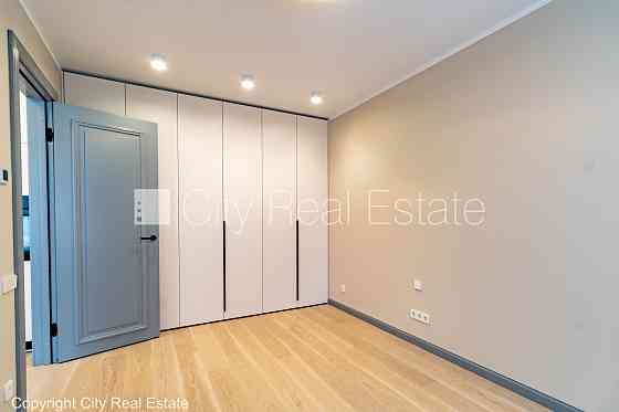 Новостройка, дом во дворе, благоустроенный озеленённый двор, возможность аренды Rīga