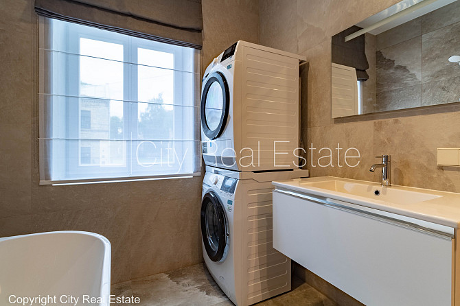 Jaunceltne, pagalma māja, labiekārtots apzaļumots pagalms, iespēja nomāt autostāvvietu, Rīga - foto 9