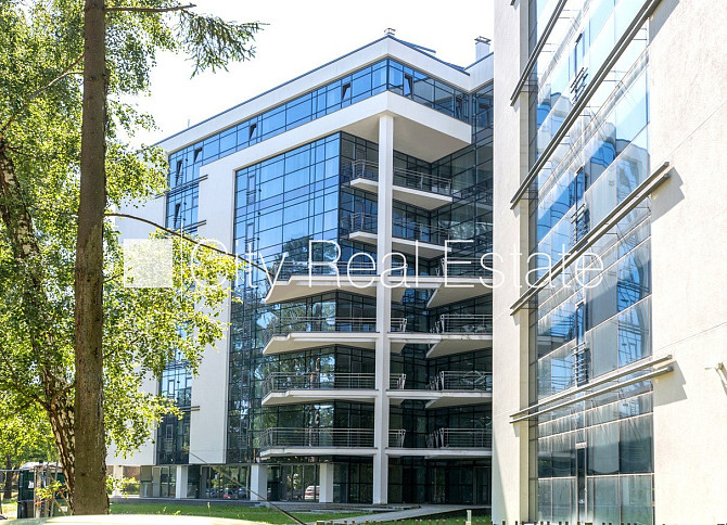 Земля в собственности, новостройка, монолитные бетонные стены, благоустроенная Юрмала - изображение 13