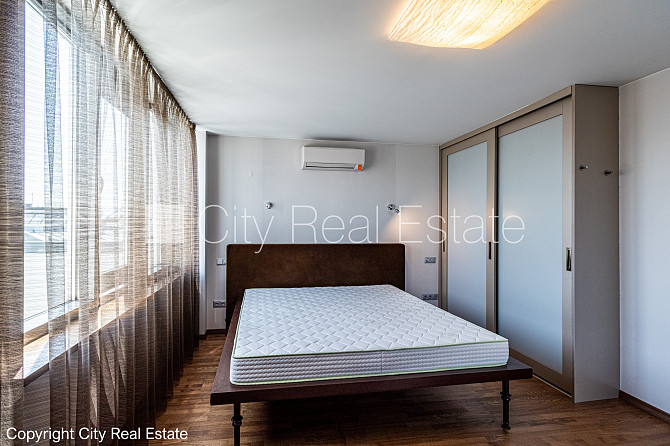 Fasādes māja, renovēta māja, mainīts Jumta segums, fasāde ar dekoratīvo apmetumu, Rīga - foto 13