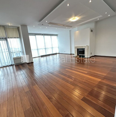 Jaunceltne, fasādes māja, labiekārtots apzaļumots pagalms, slēgta teritorija, iespēja nomāt Rīga - foto 5