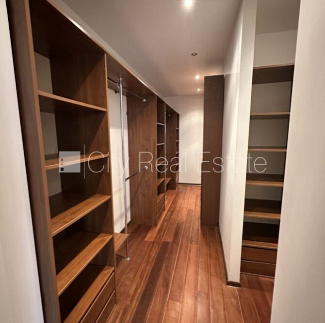 Jaunceltne, fasādes māja, labiekārtots apzaļumots pagalms, slēgta teritorija, iespēja nomāt Rīga - foto 18