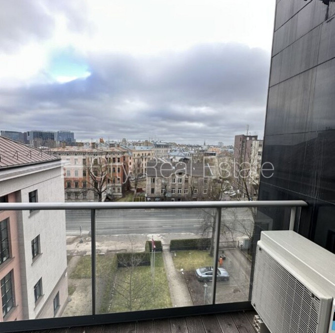 Jaunceltne, fasādes māja, labiekārtots apzaļumots pagalms, slēgta teritorija, iespēja nomāt Rīga - foto 8