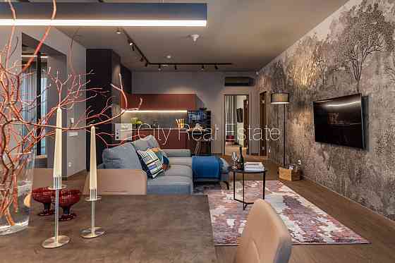 Новостройка, фасадный дом, благоустроенный озеленённый двор, подземная стоянка, Jūrmala