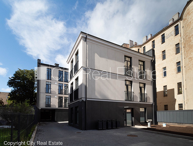 Jaunceltne, pagalma māja, labiekārtots apzaļumots pagalms, iespēja nomāt autostāvvietu, Rīga - foto 20