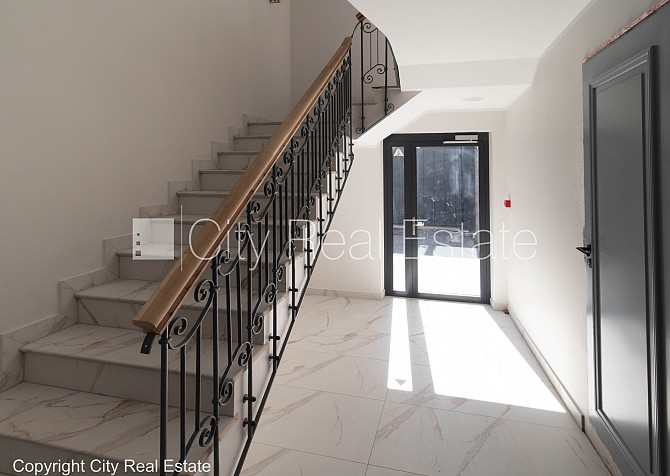 Jaunceltne, pagalma māja, labiekārtots apzaļumots pagalms, iespēja nomāt autostāvvietu, Rīga - foto 18