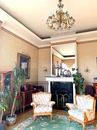 Частный дом, новостройка, благоустроенная озеленённая территория 2400 м2, Rīga