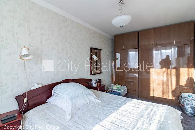 Fasādes māja, labiekārtota apzaļumota teritorija, vieta automašīnai, balkons, istabas Rīga - foto 6