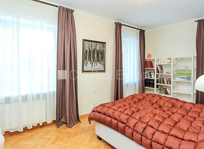 Jaunceltne, labiekārtota apzaļumota teritorija, slēgta teritorija, teritorijas iebrauktuves Jūrmala - foto 2