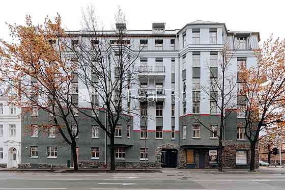 Реновированный дом, лифт, студио, кухня объединена с гостинной, счетчики Рига