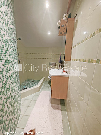 Земля в собственности, фасадный дом, реставрированный дом, благоустроенный Рига - изображение 16