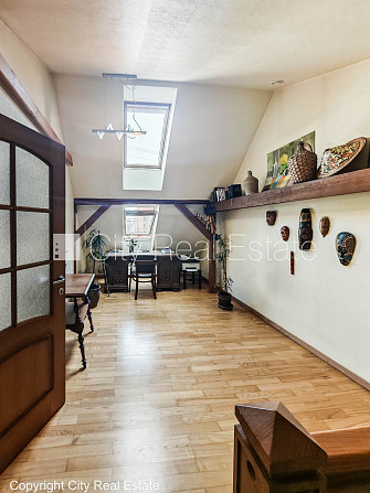 Земля в собственности, фасадный дом, реставрированный дом, благоустроенный Рига - изображение 10