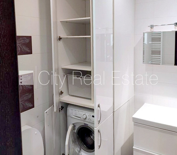 Земля в собственности, новостройка, благоустроенная озеленённая территория, Рига - изображение 19