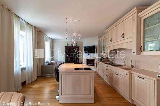 Новостройка, благоустроенная озеленённая территория, закрытая территория, Jūrmala