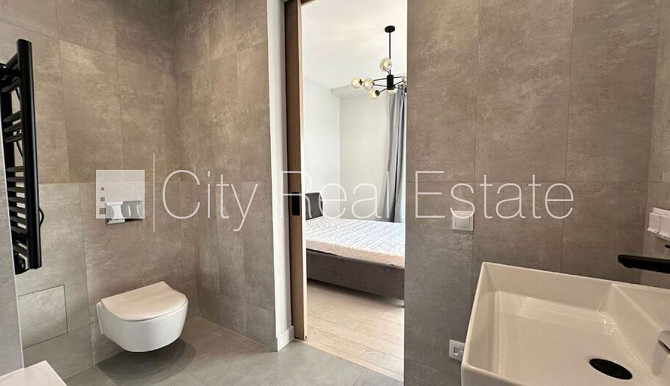 Jaunceltne, labiekārtots apzaļumots pagalms, pazemes autostāvvieta, ir lifts, terase 23.9 m2, Rīga - foto 8