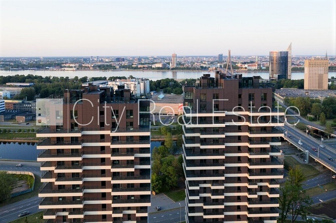 Jaunceltne, labiekārtots apzaļumots pagalms, pazemes autostāvvieta, ir lifts, terase 23.9 m2, Rīga - foto 15