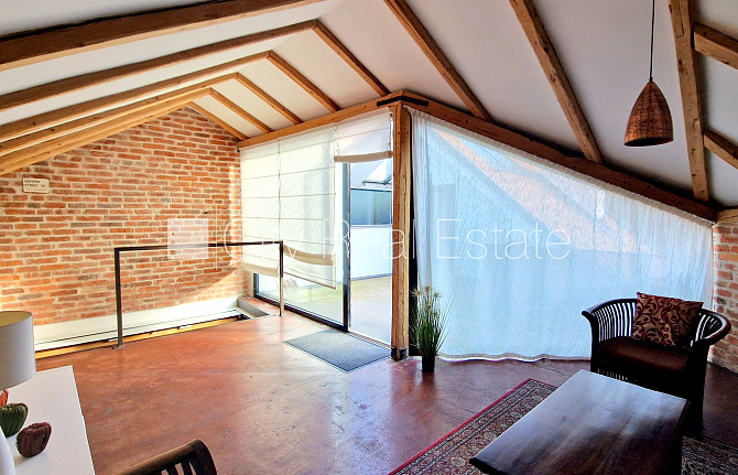 Фасадный дом, реновированный дом, благоустроенная озеленённая территория, Рига - изображение 17