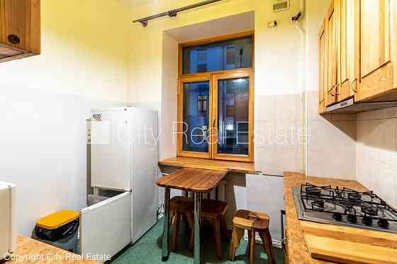 Эта квартира сдается в аренду посуточно (краткосрочная аренда), стоимость аренды Rīga