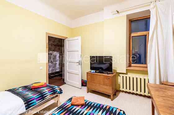 Эта квартира сдается в аренду посуточно (краткосрочная аренда), стоимость аренды Rīga