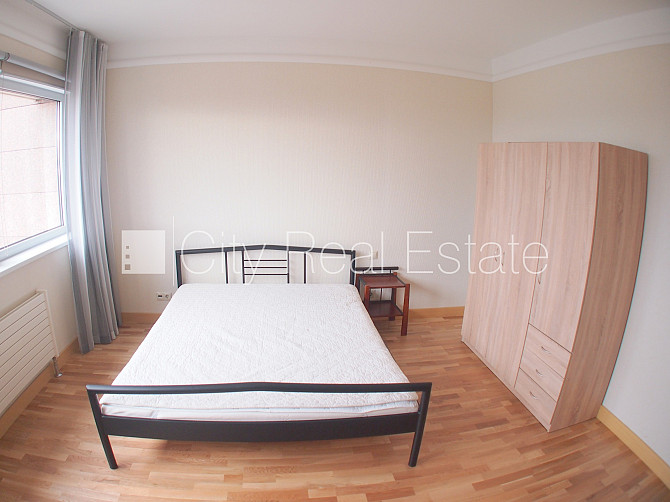 Jaunceltne, slēgta teritorija, ieeja no ielas, logi vērsti uz ielas pusi, viena istaba izolēta, Rīga - foto 20