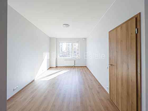 Новостройка, благоустроенный озеленённый двор, закрытый двор, подземная стоянка, Рига