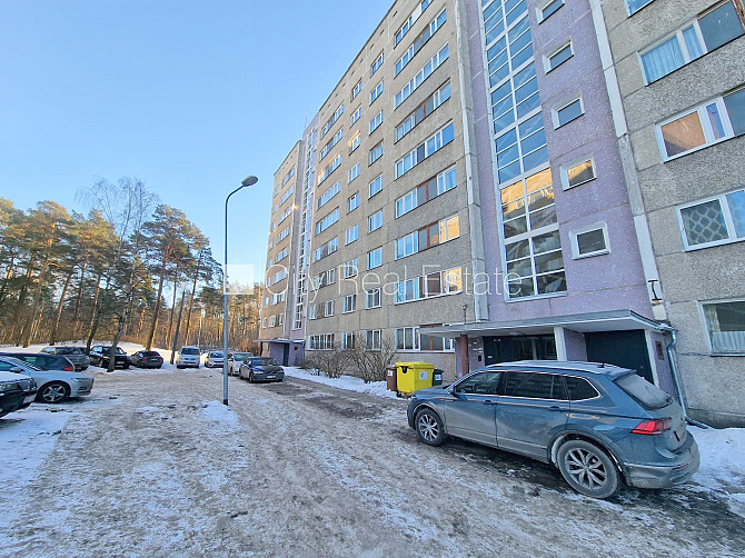 Zeme īpašumā, fasādes māja, ieeja no ielas, ir lifts, kāpņu telpa pēc kosmētiskā remonta, Rīgas rajons - foto 19