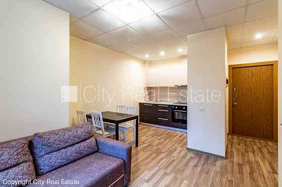 Реновированный дом, плата за обслуживание одного квадратного метра в  месяц 0,8 EUR, Рижский район