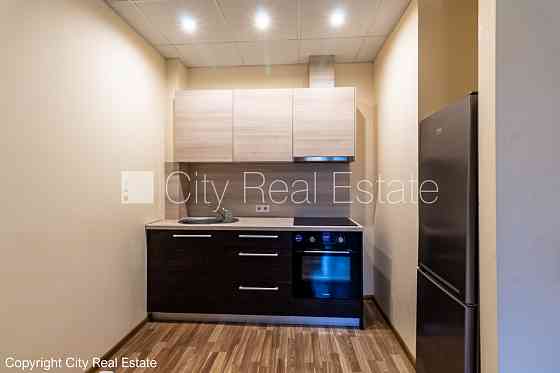 Реновированный дом, плата за обслуживание одного квадратного метра в  месяц 0,8 EUR, Рижский район