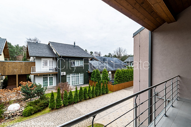 Рядный дом, благоустроенная озеленённая территория, подъездная дорога покрыта Юрмала - изображение 20