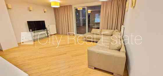 Проект - Kuģu 26 (Кугу 26), новостройка, фасадный дом, благоустроенный озеленённый Рига