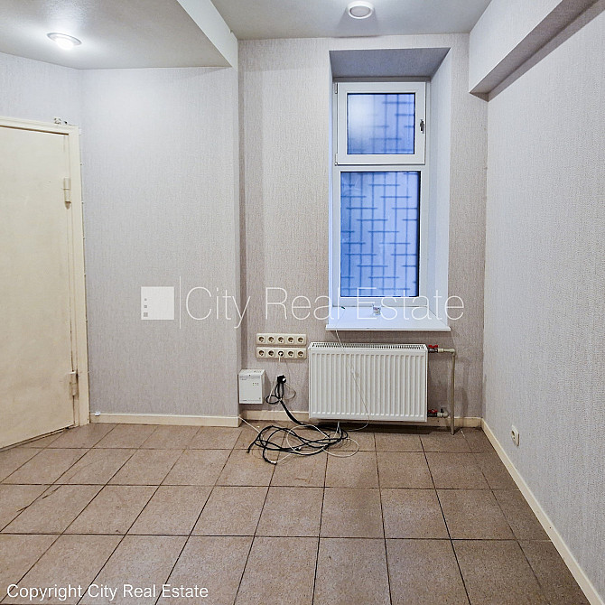 Фасадный дом, плата за обслуживание одного квадратного метра в  месяц 0,38 EUR, вход с Рига - изображение 13