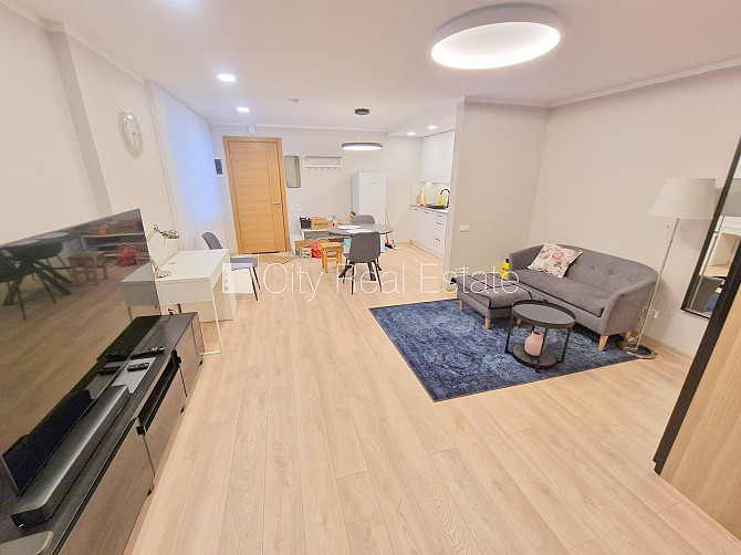 Здание во дворе, реновированный дом, закрытый двор, возможность аренды парковки, Рига - изображение 6