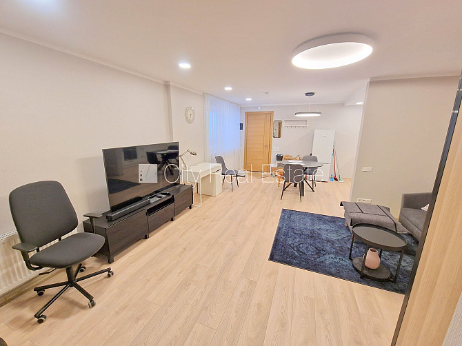 Здание во дворе, реновированный дом, закрытый двор, возможность аренды парковки, Рига - изображение 7