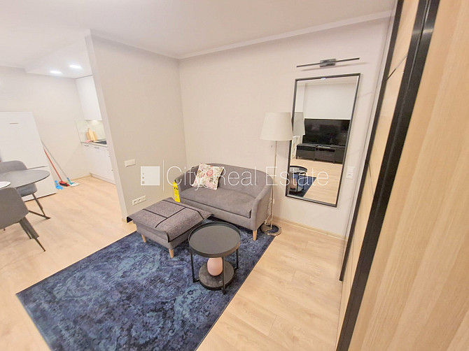 Здание во дворе, реновированный дом, закрытый двор, возможность аренды парковки, Рига - изображение 11