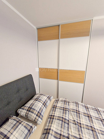 Фасадный дом, реновированный дом, закрытый двор, возможность аренды парковки, Рига - изображение 18