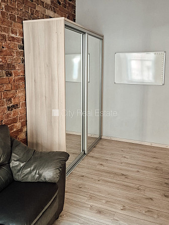 Фасадный дом, реновированный дом, благоустроенная озеленённая территория, Рига - изображение 17